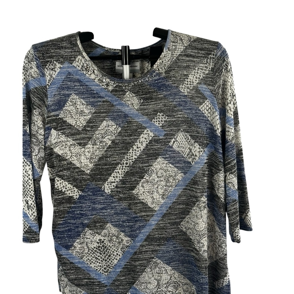Alfred Dunner Blue, Gray & White Geometric Long Sleeve Top Y2K Casual PM
